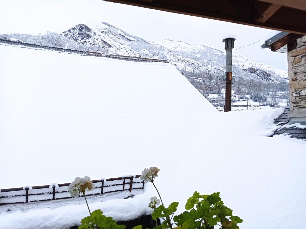 Le Montagnon Apartment Laruns Luaran gambar
